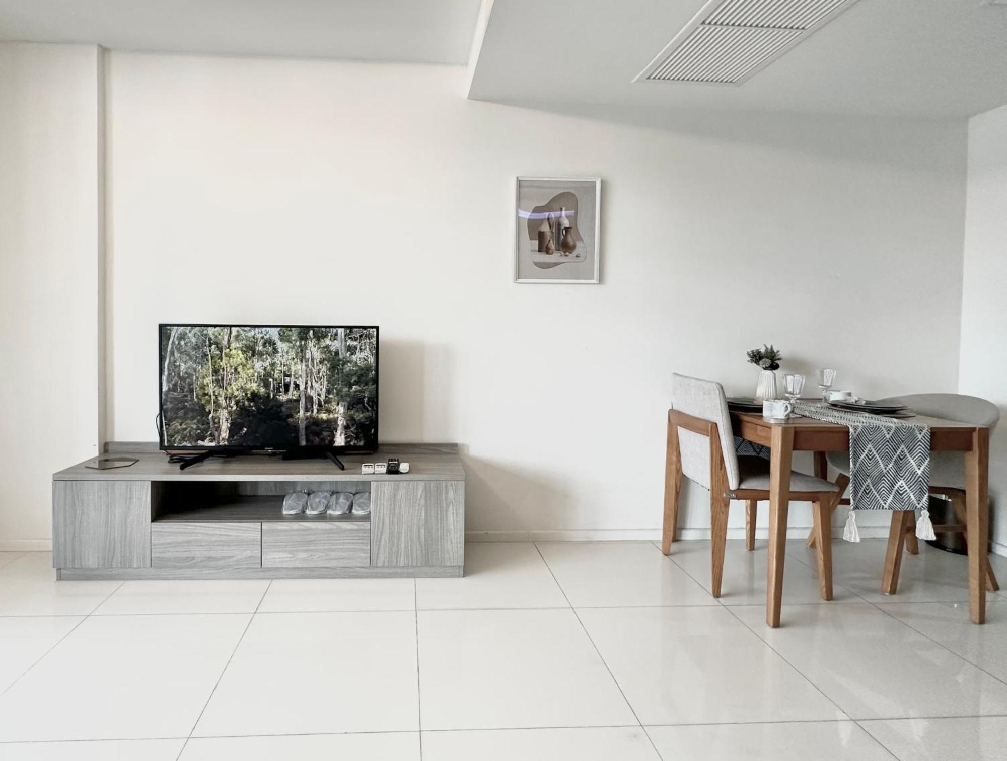 Circle Rein Sukhumvit 12 #1br#pool&gym#near Terminal 21#max4 曼谷